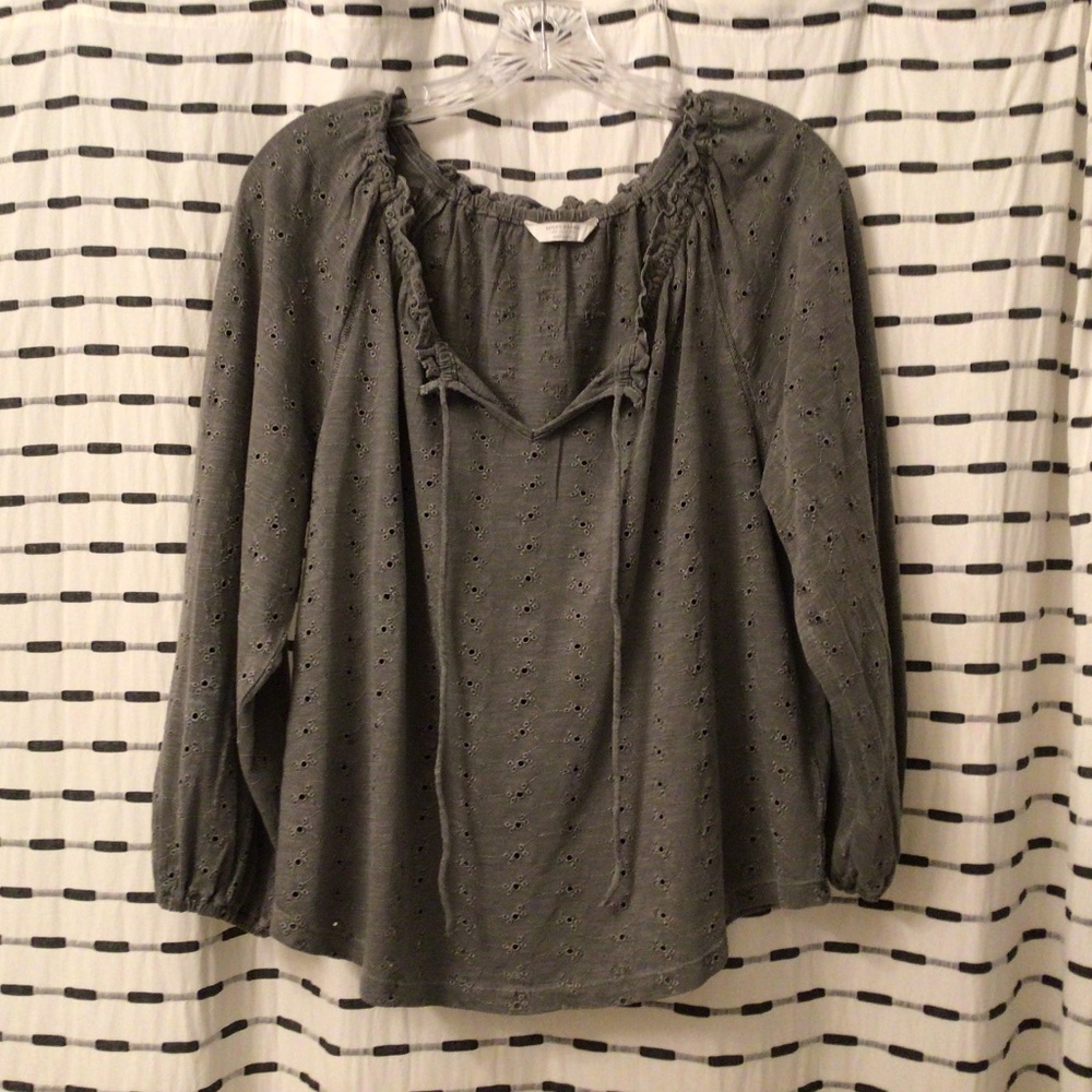 Adorable Lucky Brand New Medium Gray Embroidered Eyelet Cotton Peasant Blouse